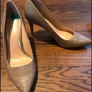 Jessica Simpson gold glitter heel